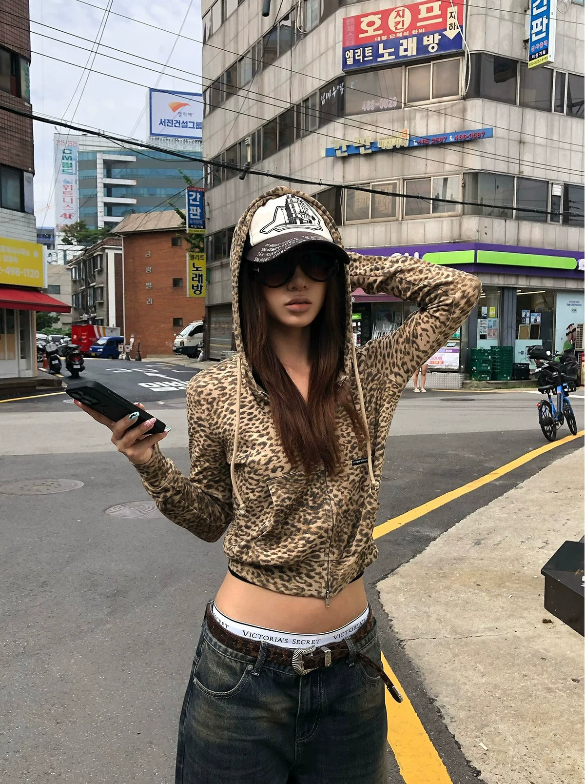 HABON Leopard Cropped Zip-Up Hoodie