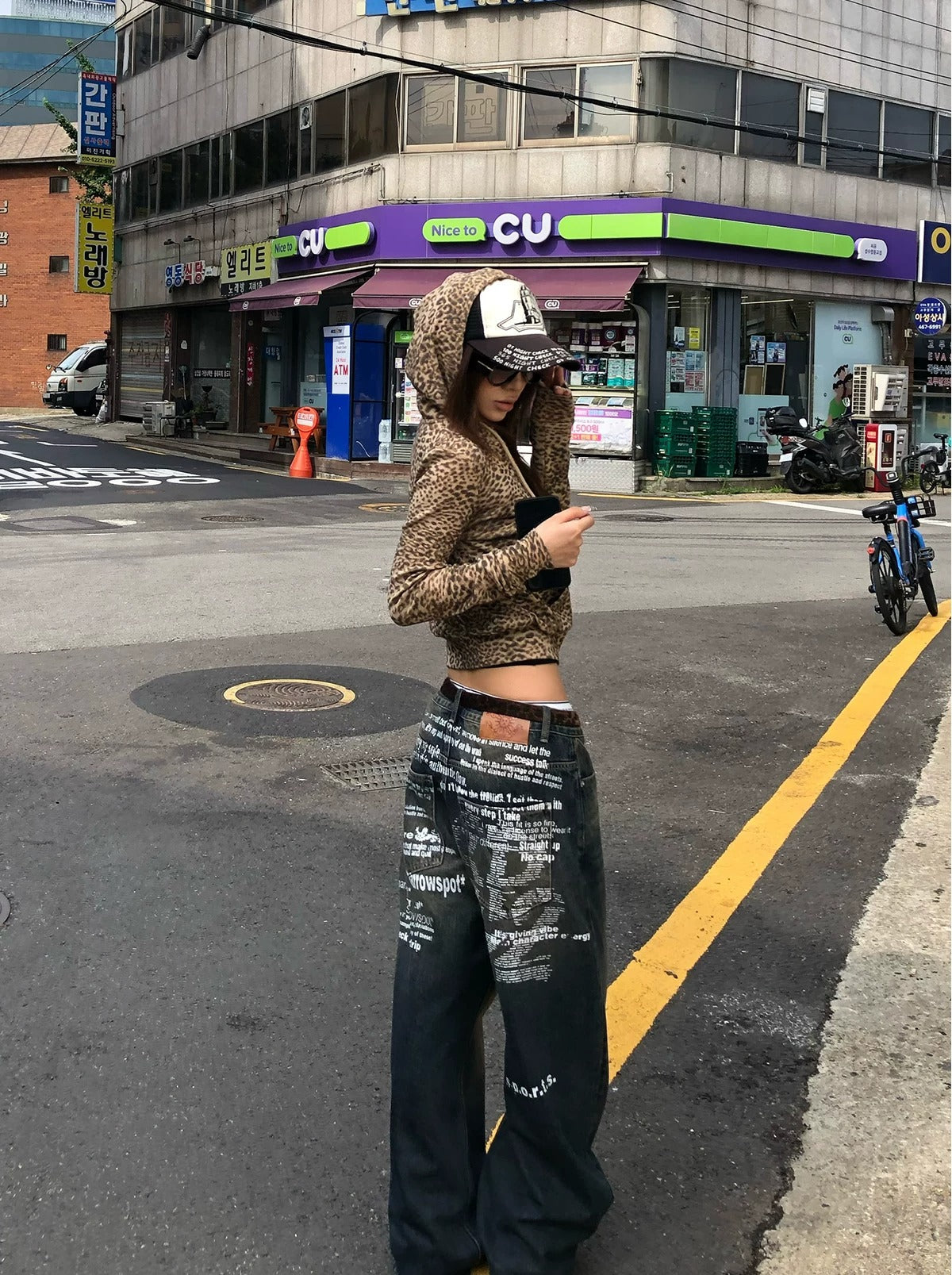 HABON Leopard Cropped Zip-Up Hoodie