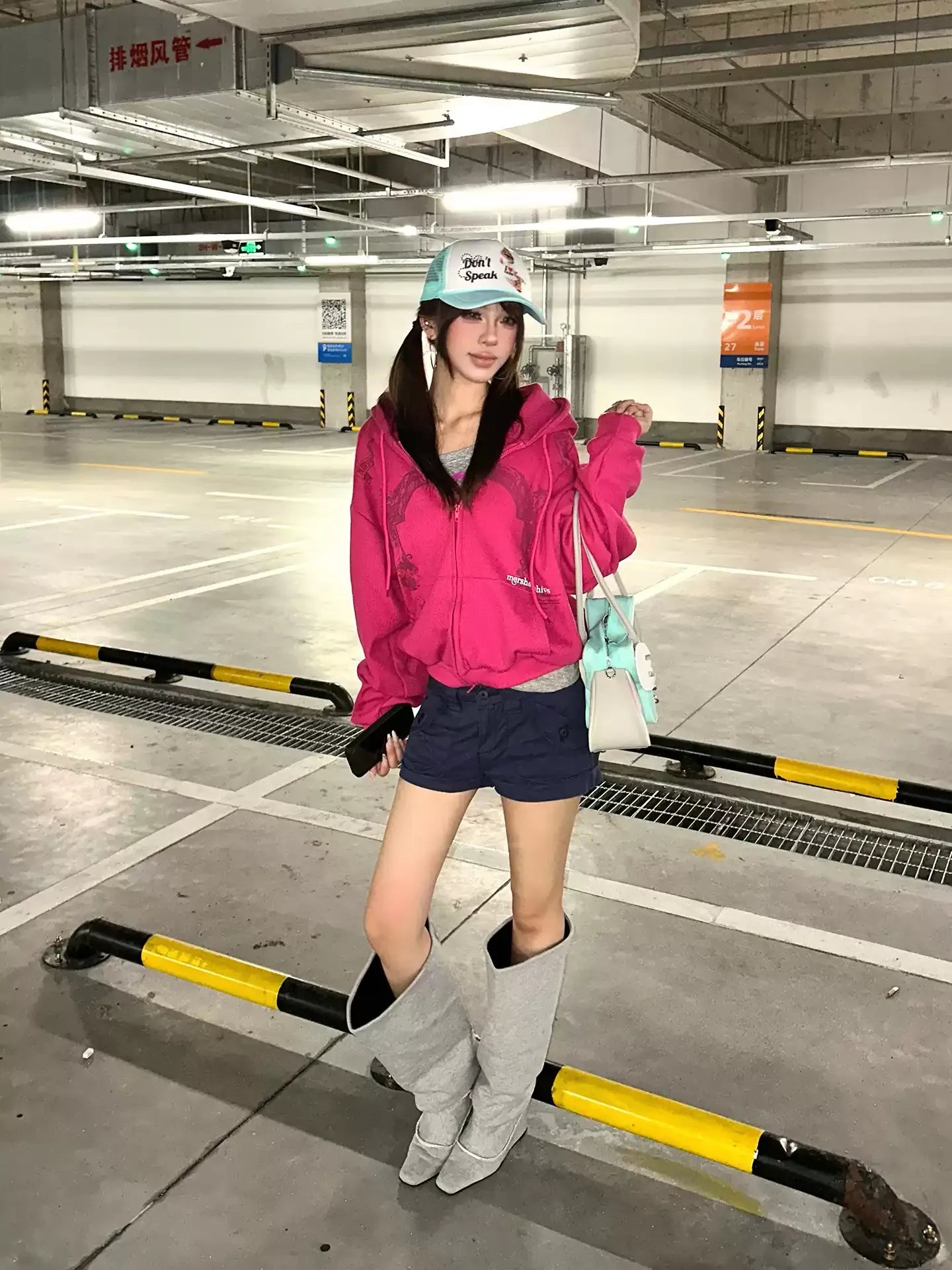 BAD UNNI Waffle Graphic Zip-Up Hoodie